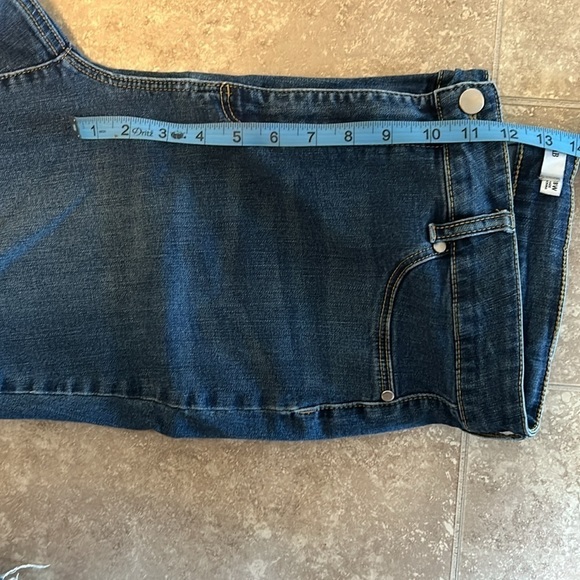 JustFab Size 18 Skinny Jeans - Picture 4 of 8